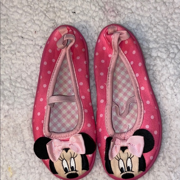 Minnie one piece with matching water shoes - Picture 2 of 3